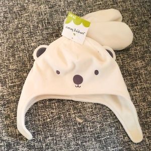 NWT hat and mitten set